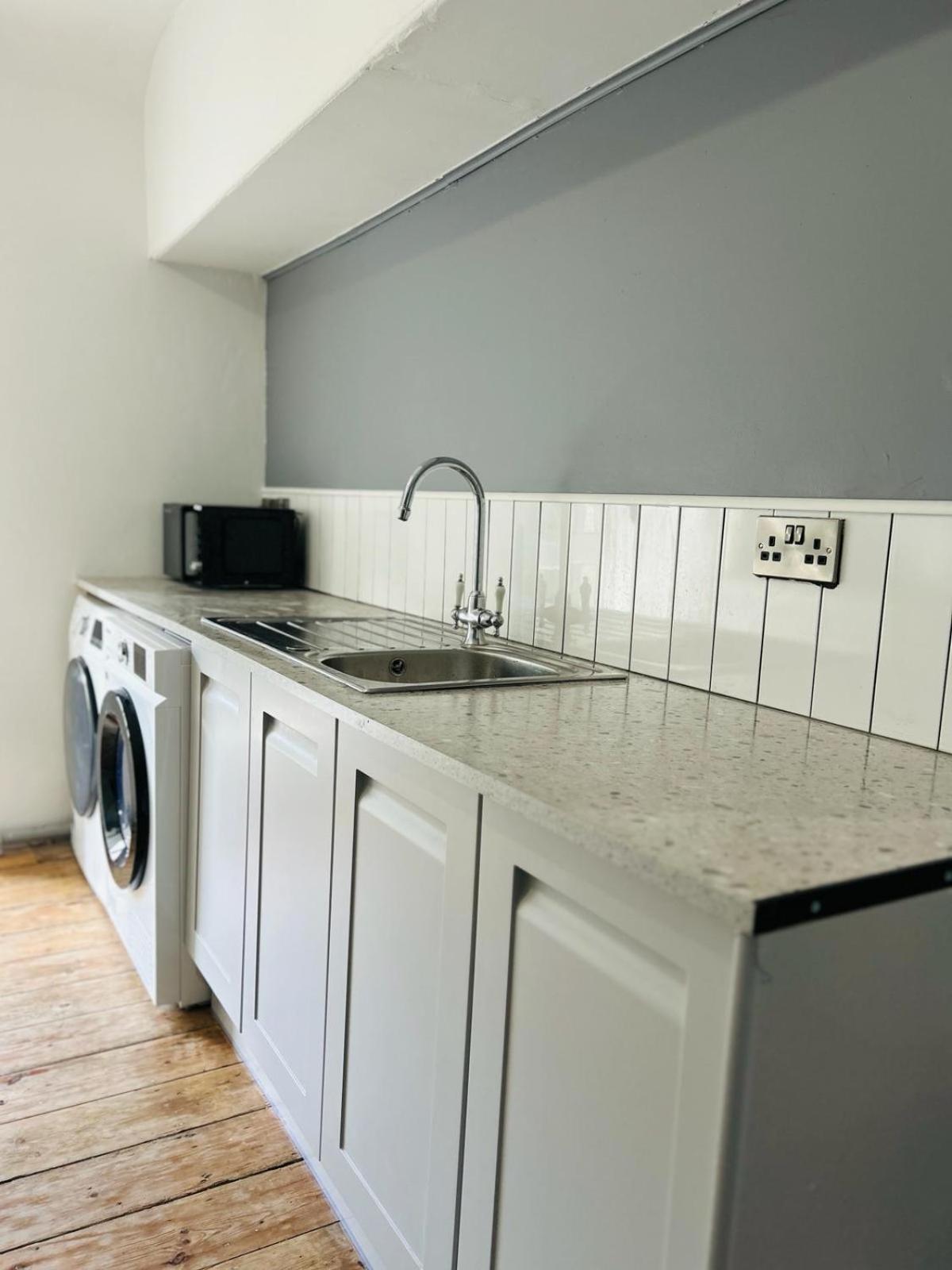 Dolgellau Grand Heights Apt エクステリア 写真