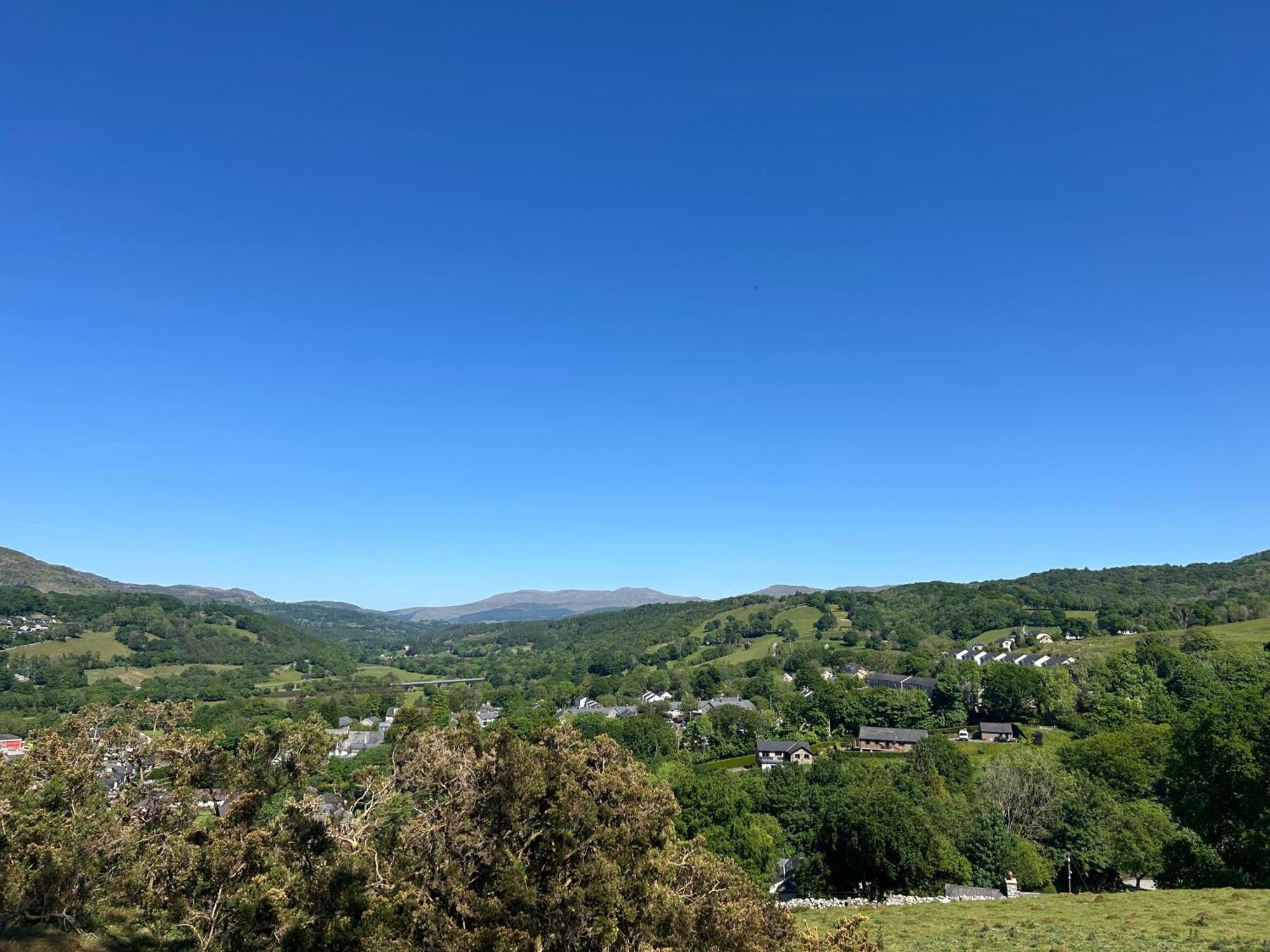 Dolgellau Grand Heights Apt エクステリア 写真